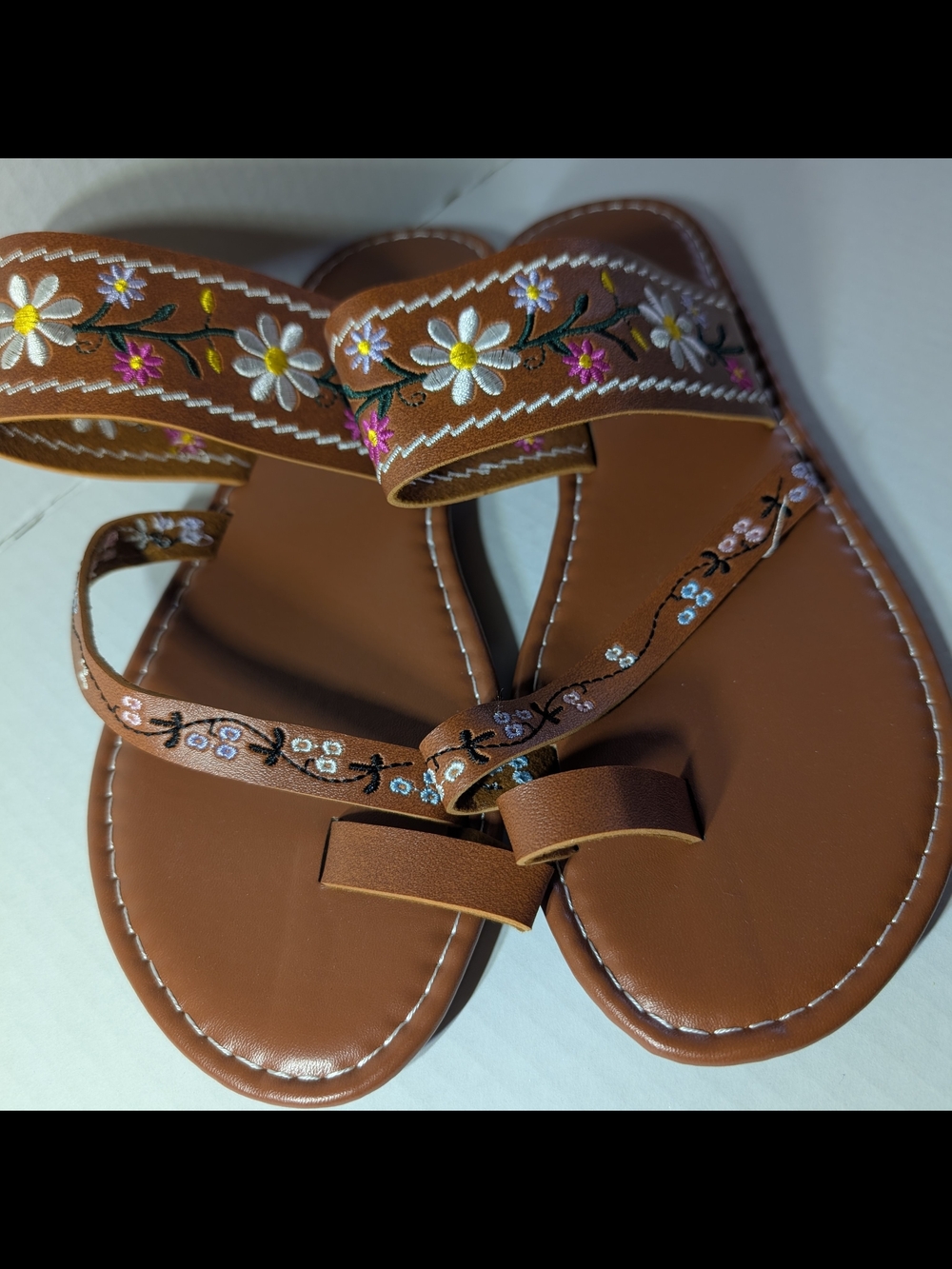 SHEIN Brown Floral Embroidered Women’s Sandals‎ - Picture 5 of 5